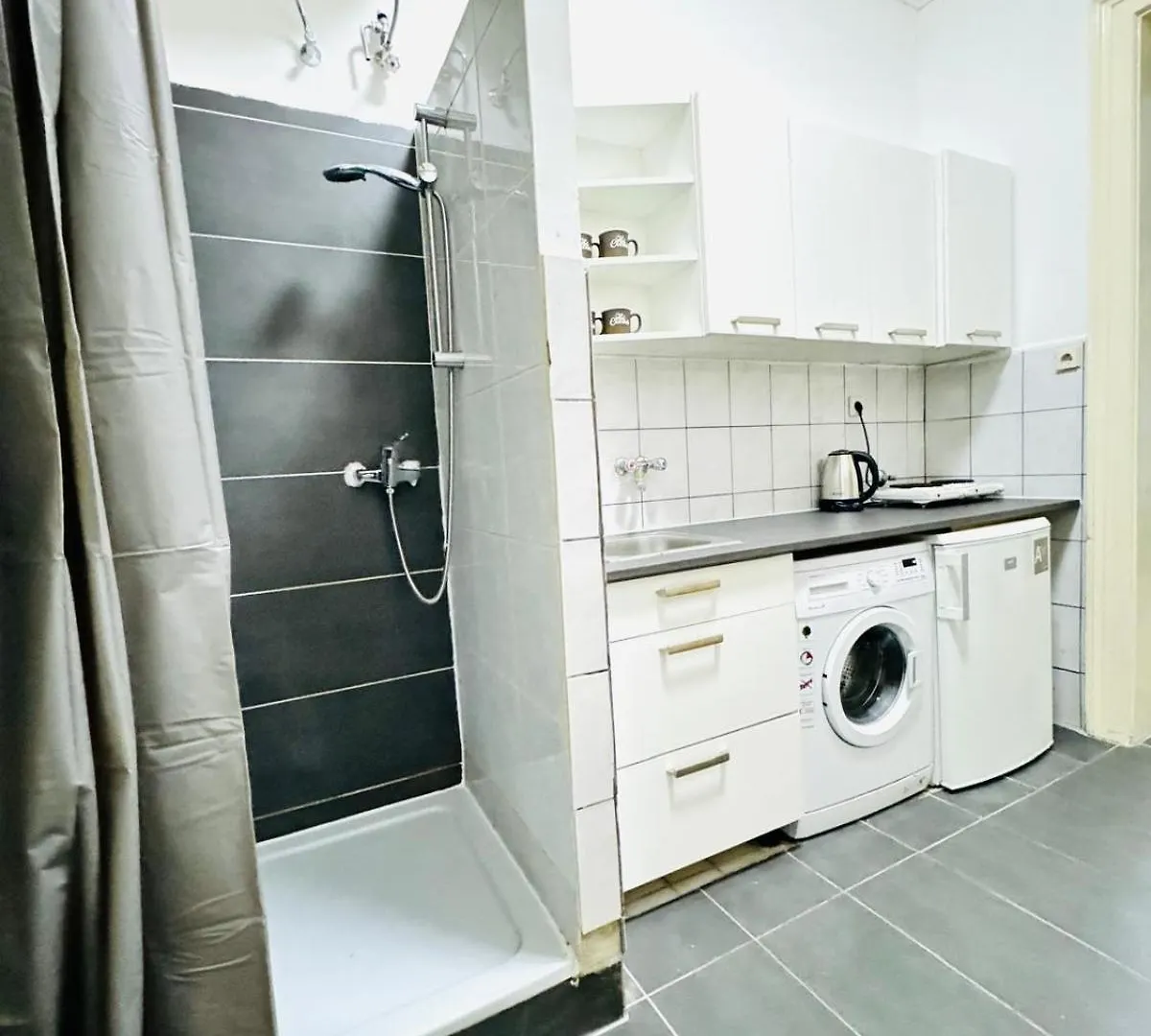 Apartment Comfy Studio Apt, 10Min Transport To Stadthalle Vienna