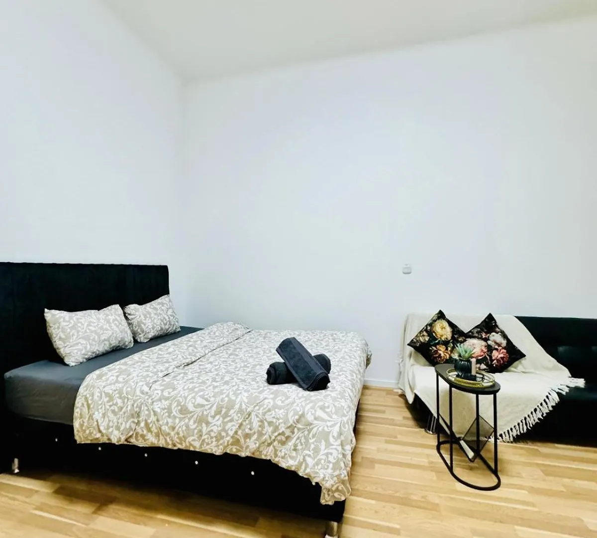 Comfy Studio Apt, 10Min Transport To Stadthalle location
